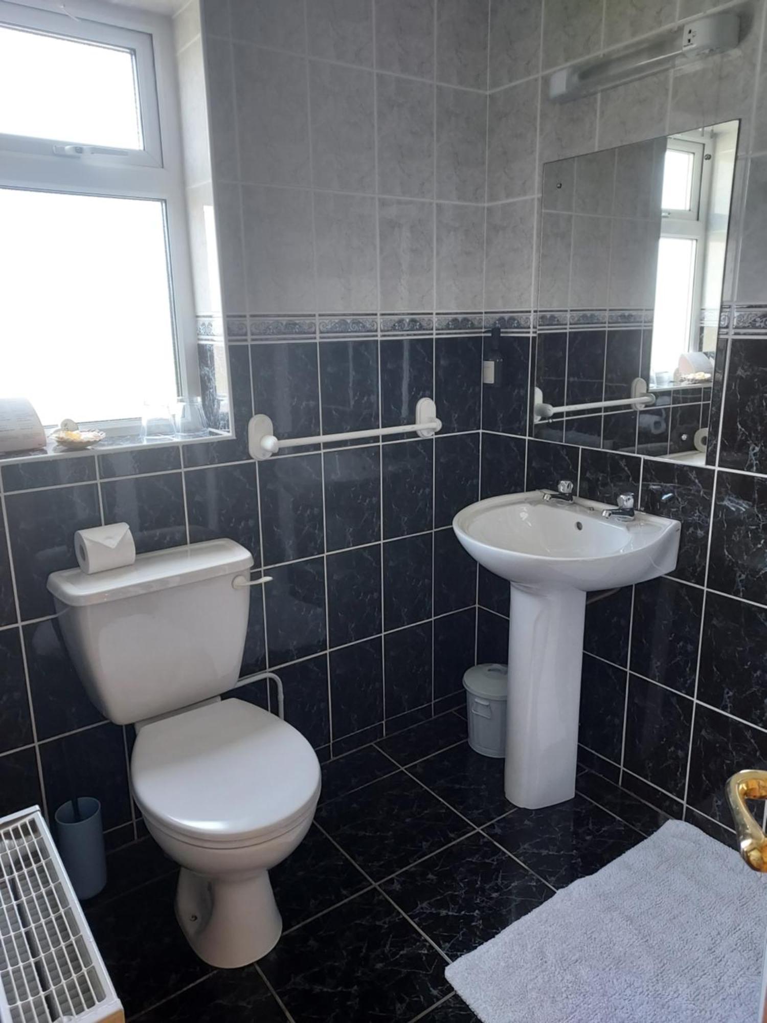 אוטרארד Tullaleagan Guesthouse מראה חיצוני תמונה