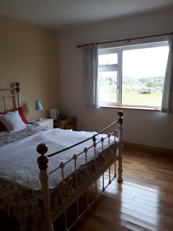 אוטרארד Tullaleagan Guesthouse מראה חיצוני תמונה
