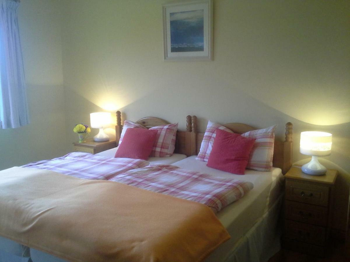 אוטרארד Tullaleagan Guesthouse מראה חיצוני תמונה